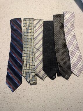 Assorted Men's Dress Ties in Navy, Black, Green, and Lavender - Multi-Pack